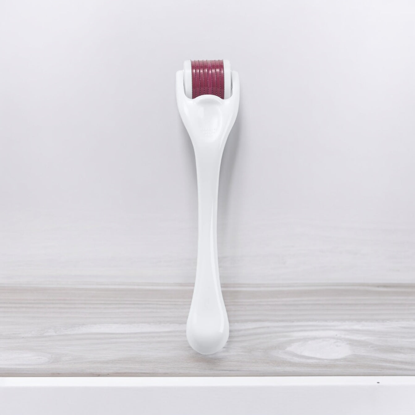 Hippie Feather's Micro Derma Needle Therapy Roller